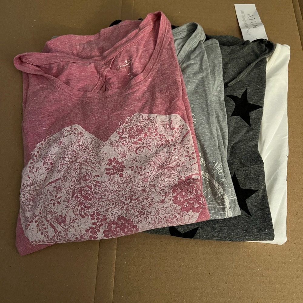 T-shirts set of 4